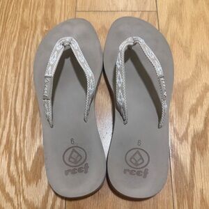 Reef Women's flip flops